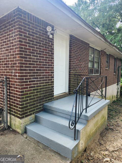 A home in Forest Park