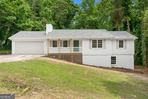 6273 Oak Ridge DR Flowery Branch GA 30542