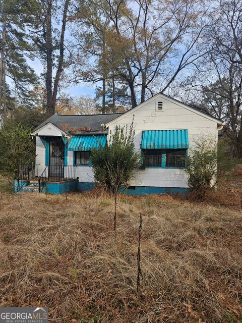 Photo of 3575 Boulder Park Drive SW, Atlanta, GA 30331 (MLS # 10660448)