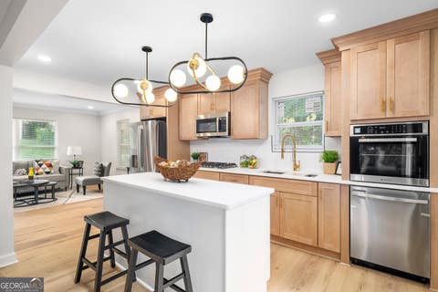 Photo of 2028 Hilburn Drive SE, Atlanta, GA 30316 (MLS # 10778119)