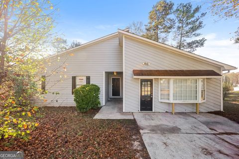 Photo of 148 Little Joe Court, Riverdale, GA 30274 (MLS # 10657190)