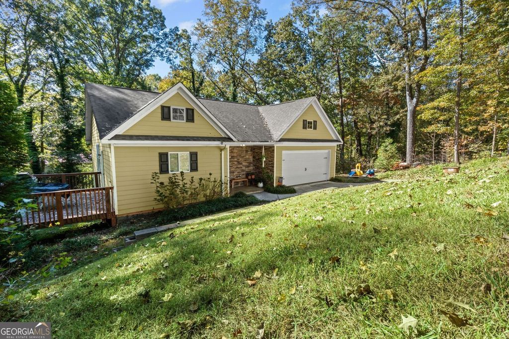Photo of 3675 Rosedale Circle, Gainesville, GA 30506 (MLS # 10632189)