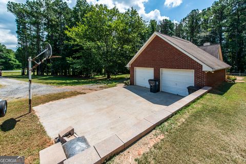 A home in Villa Rica