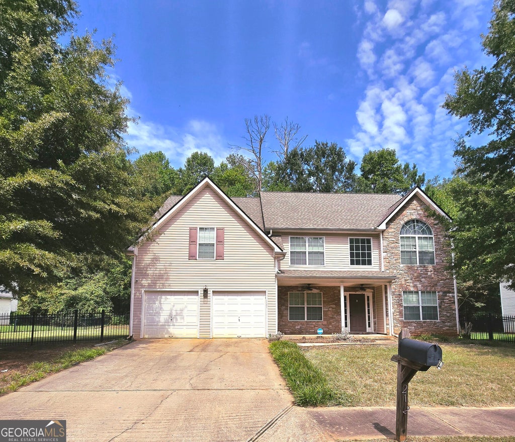 Photo of 212 Hightower Trl, Riverdale, GA 30274 (MLS # 10850578)