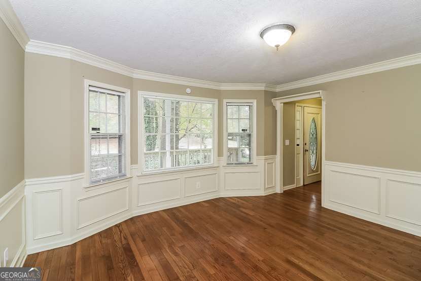 1960 Mceachern Manor DR SW