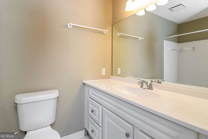 McEachern Manor - Residential