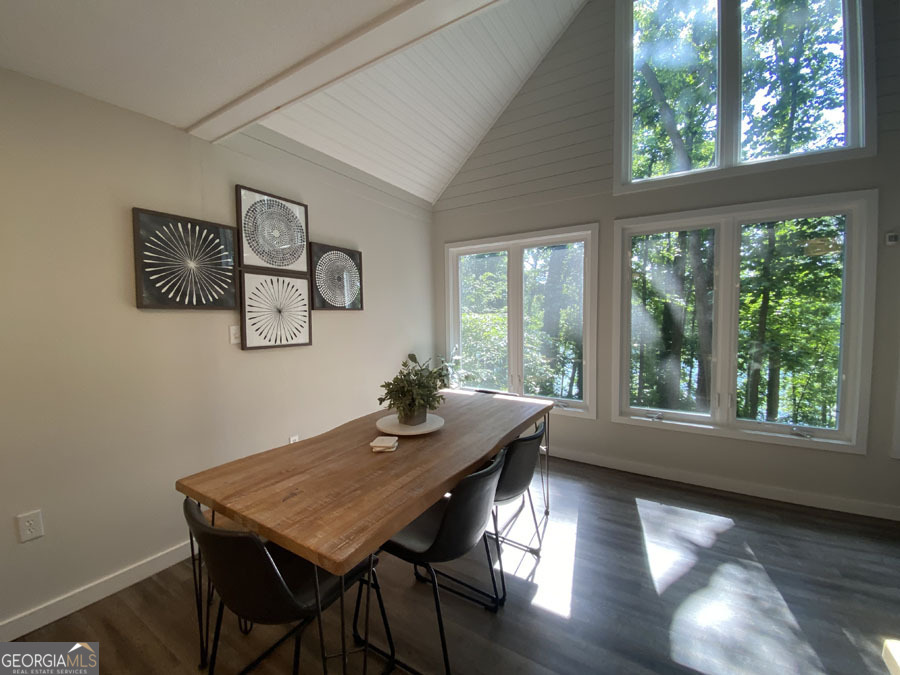 112 Park CIR