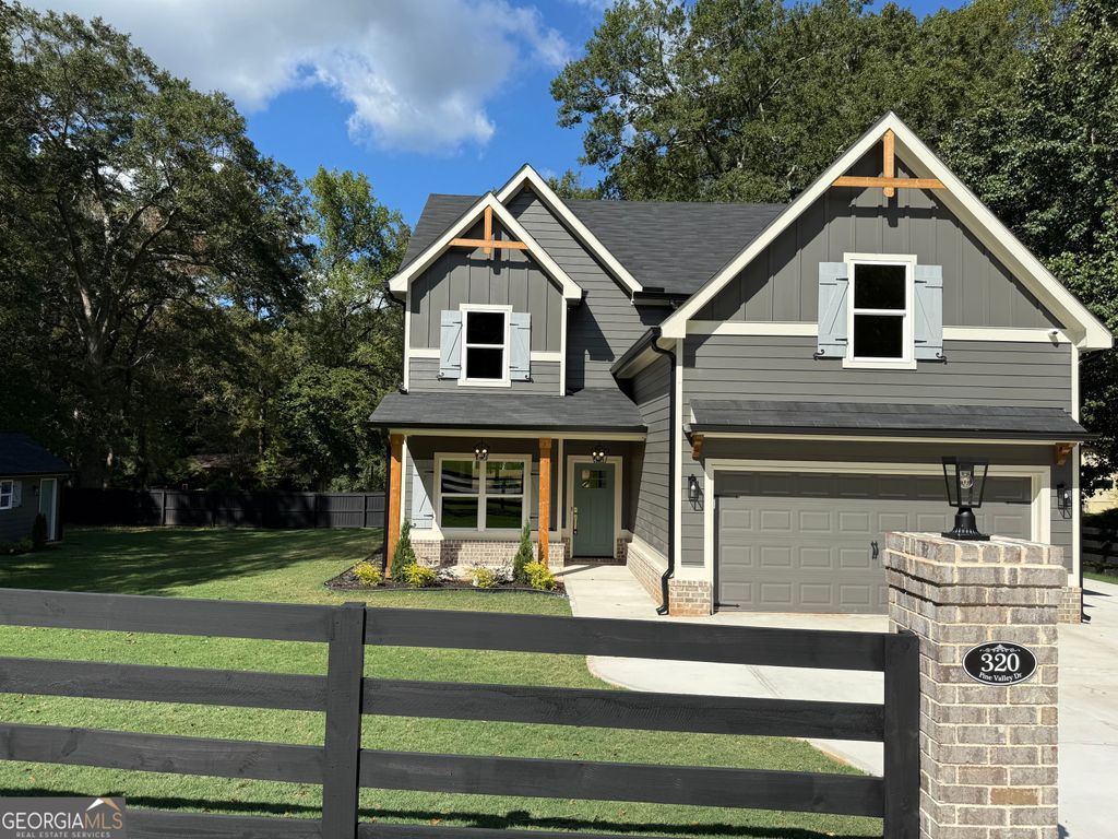 Photo of 320 Pine Valley Drive, Royston, GA 30662 (MLS # 10718187)