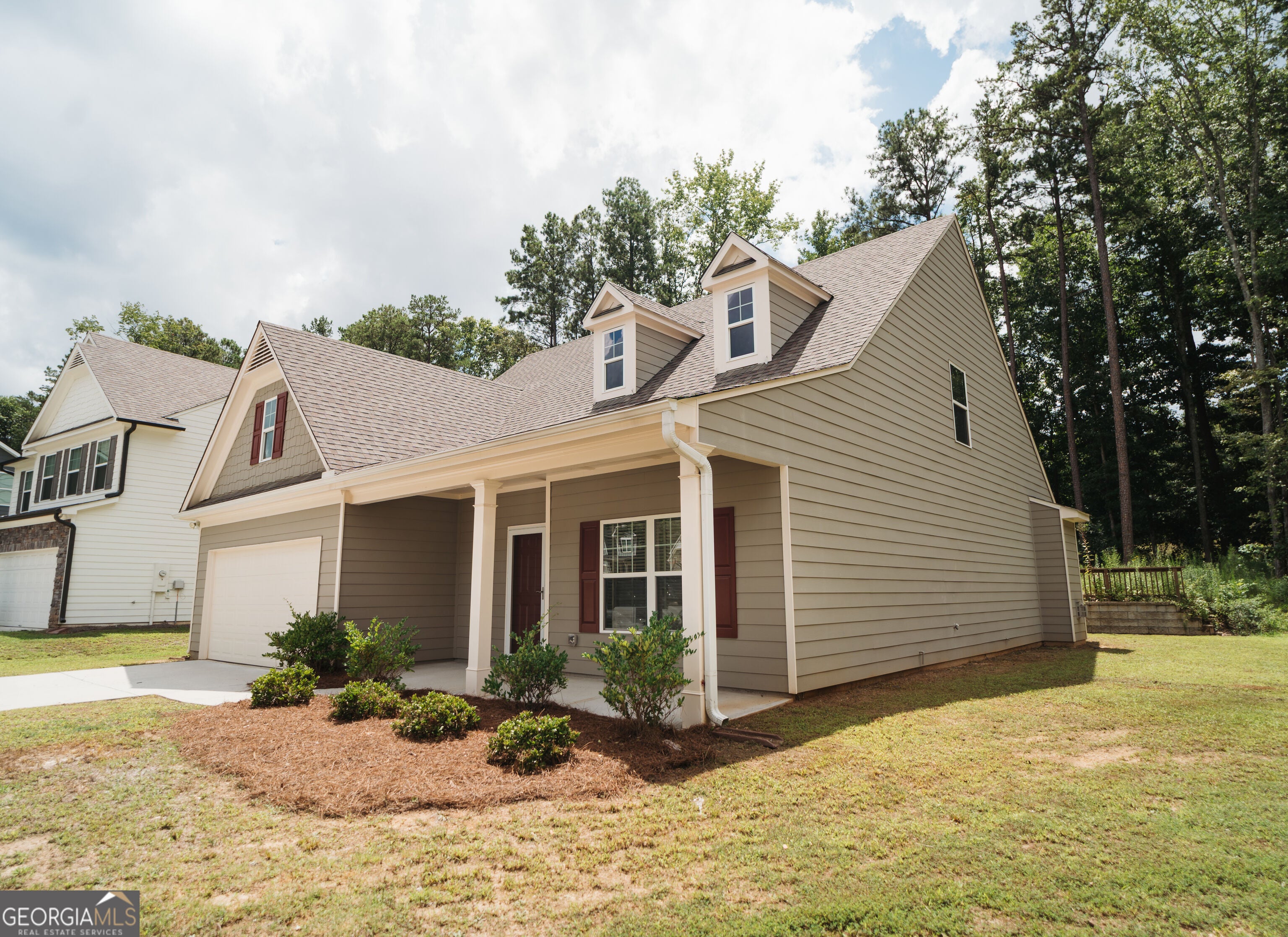 853 Brown Thrasher WAY