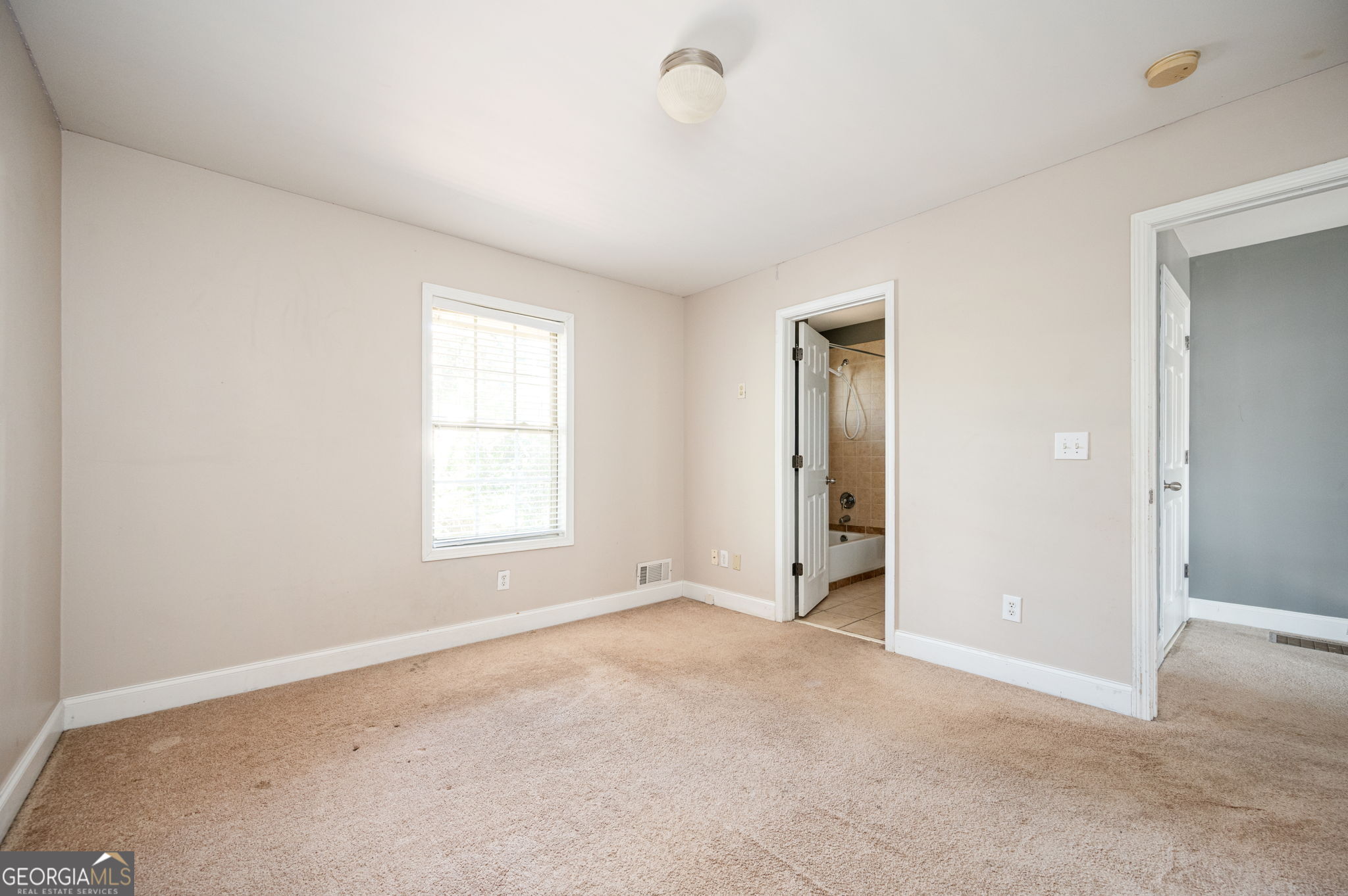 Villas of Vinings Condos - Residential Lease