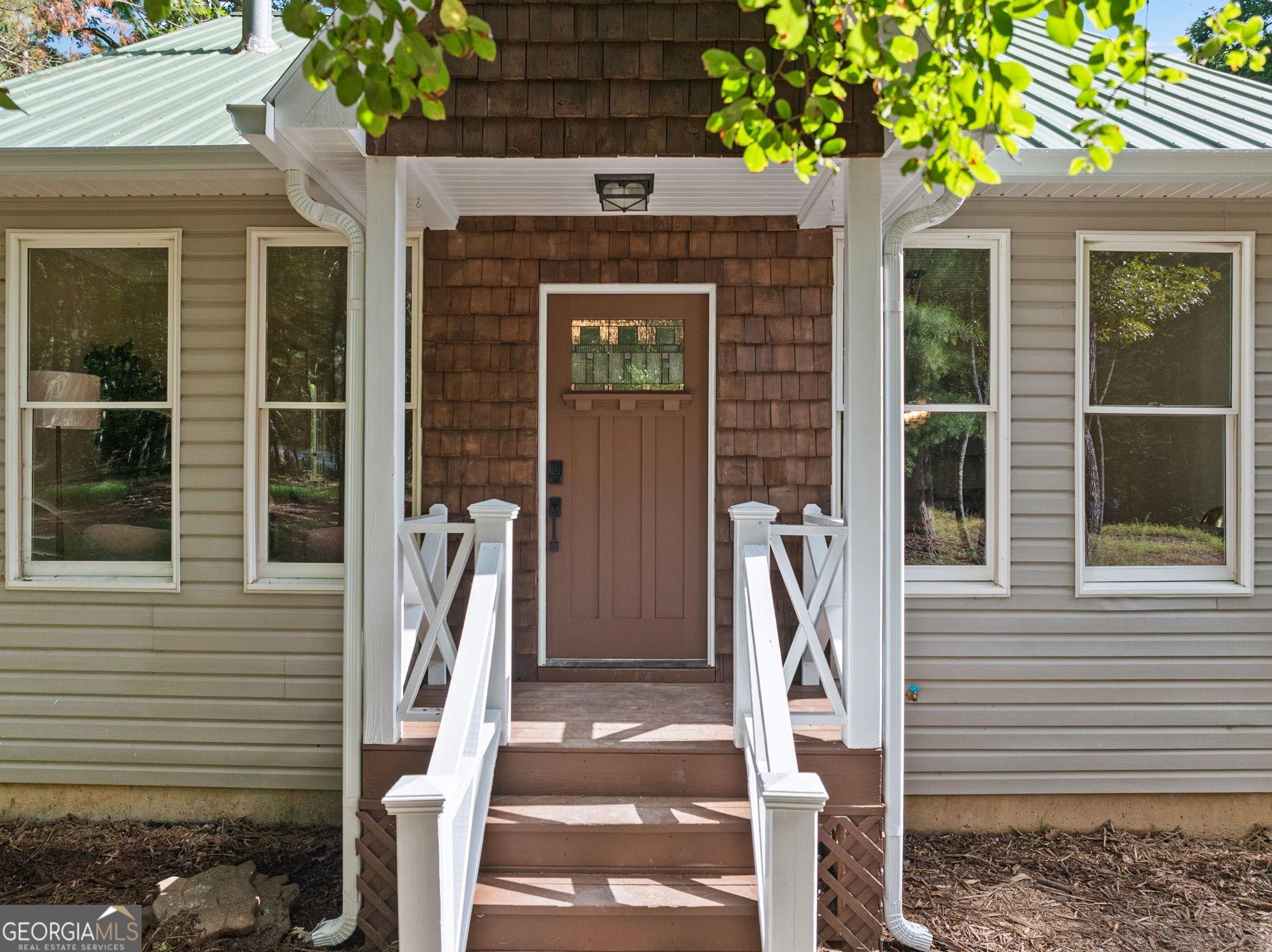 775 Bernhardt RD