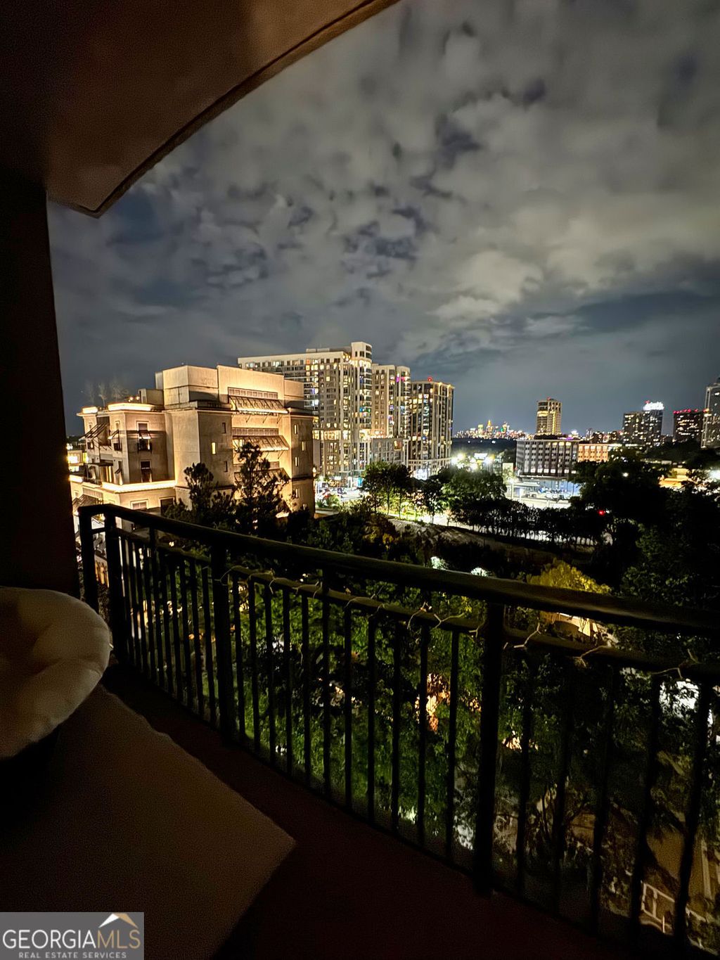 Photo of 3040 NW Peachtree Road NW #707, Atlanta, GA 30305 (MLS # 10618149)