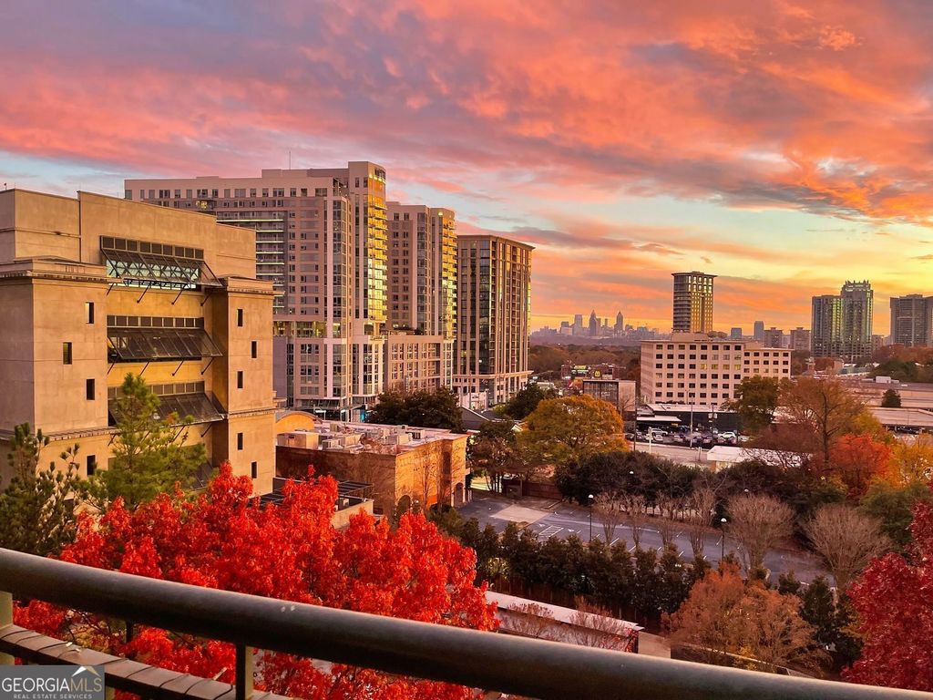 Photo of 3040 NW Peachtree Road NW #707, Atlanta, GA 30305 (MLS # 10618149)