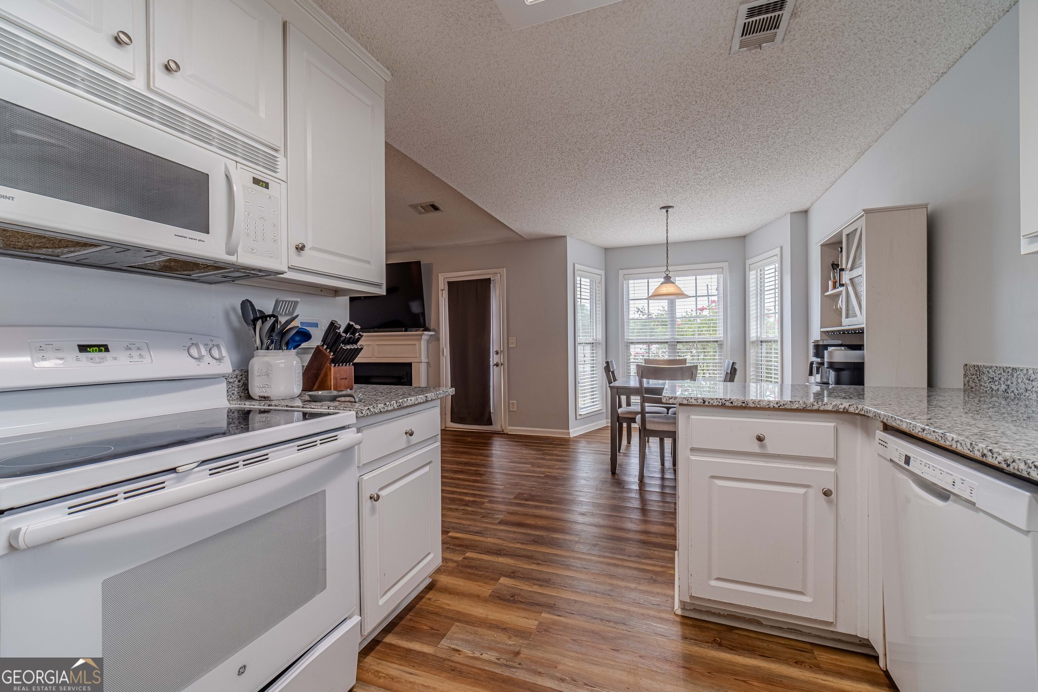 Bethlehem, Georgia 30620, United States, 3 Bedrooms Bedrooms, ,2 BathroomsBathrooms,Residential,Pending,124316