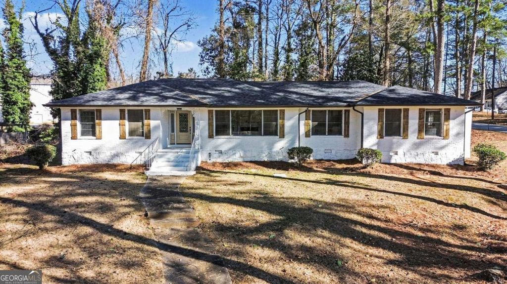 Photo of 1332 Willis Mill Road SW, Atlanta, GA 30311 (MLS # 10674455)