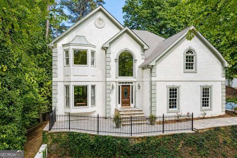 9570 Huntcliff TRCE Sandy Springs GA 30350