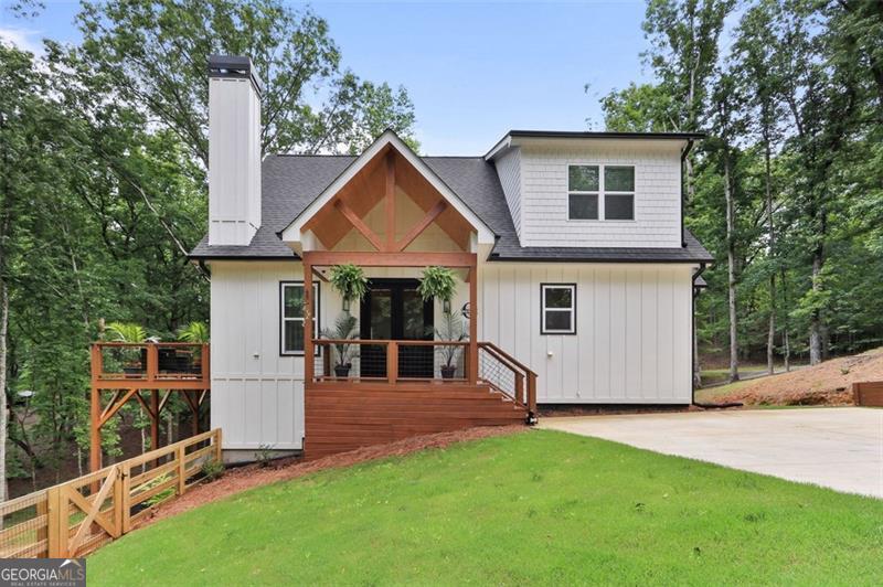 6553 Woodhill