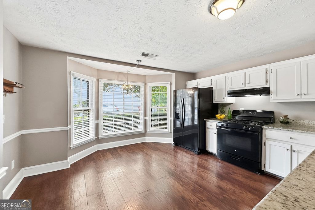 Photo of 284 Shaded Oaks Lane SE, Marietta, GA 30067 (MLS # 10806443)