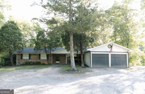 435 Goss RD Epworth GA 30541