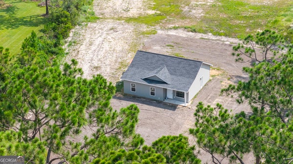 141 GAIL ST, BAXLEY, GA 31513 - Image 2aedae05e9d7c3e721ff639ed02bef38/4292187667