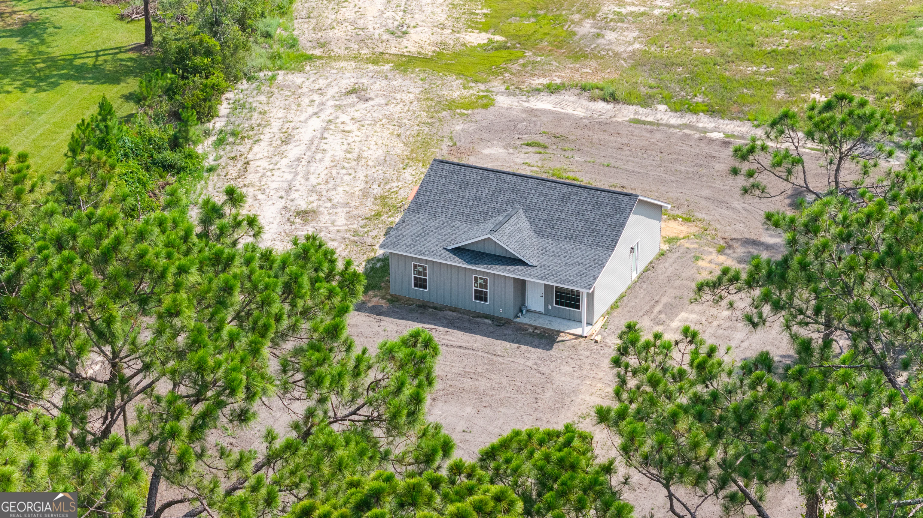 77 Gail St, Baxley, GA, 31513