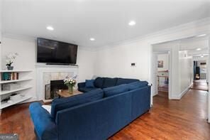 198 Watson CIR SE