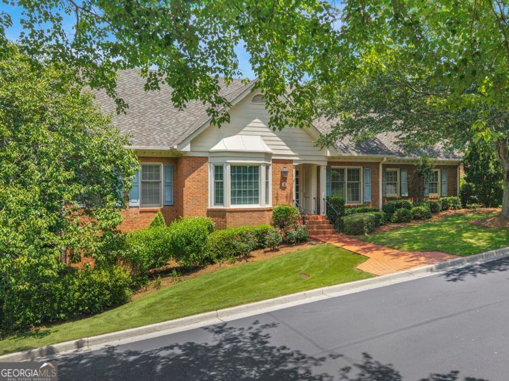 Photo of 6 Downshire Lane, Decatur, GA 30033 (MLS # 10808558)