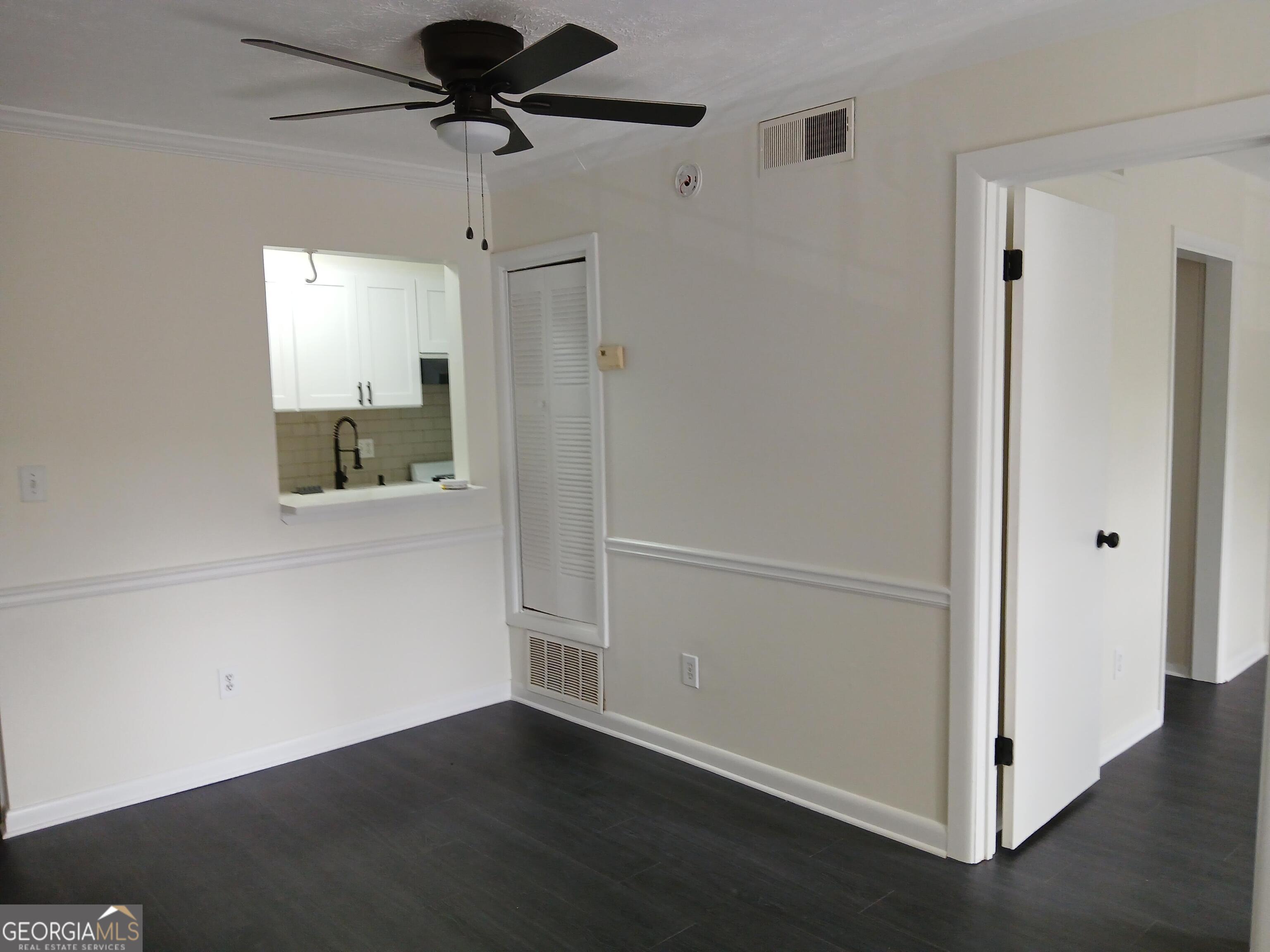 2805 Northeast EXPY NE B18