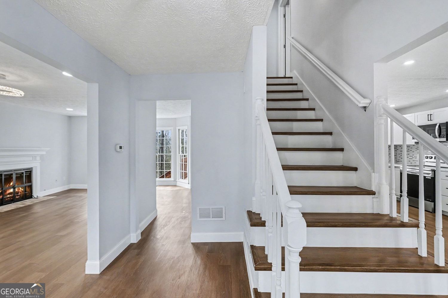 2072 Arbor Forest DR SW