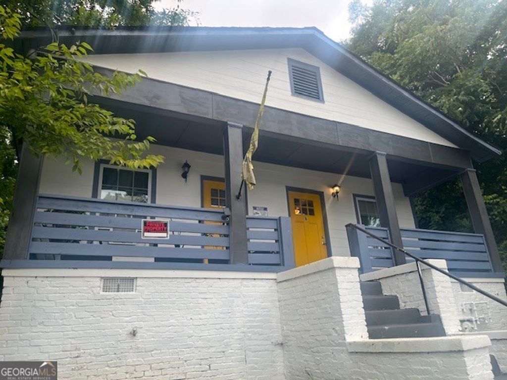 Photo of 862 Mitchell Street SW, Atlanta, GA 30314 (MLS # 10669919)
