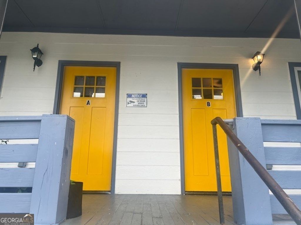 Photo of 862 Mitchell Street SW, Atlanta, GA 30314 (MLS # 10669919)