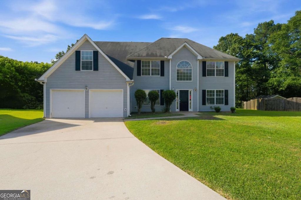 Photo of 612 Mohawk Circle, Stockbridge, GA 30281 (MLS # 10809224)
