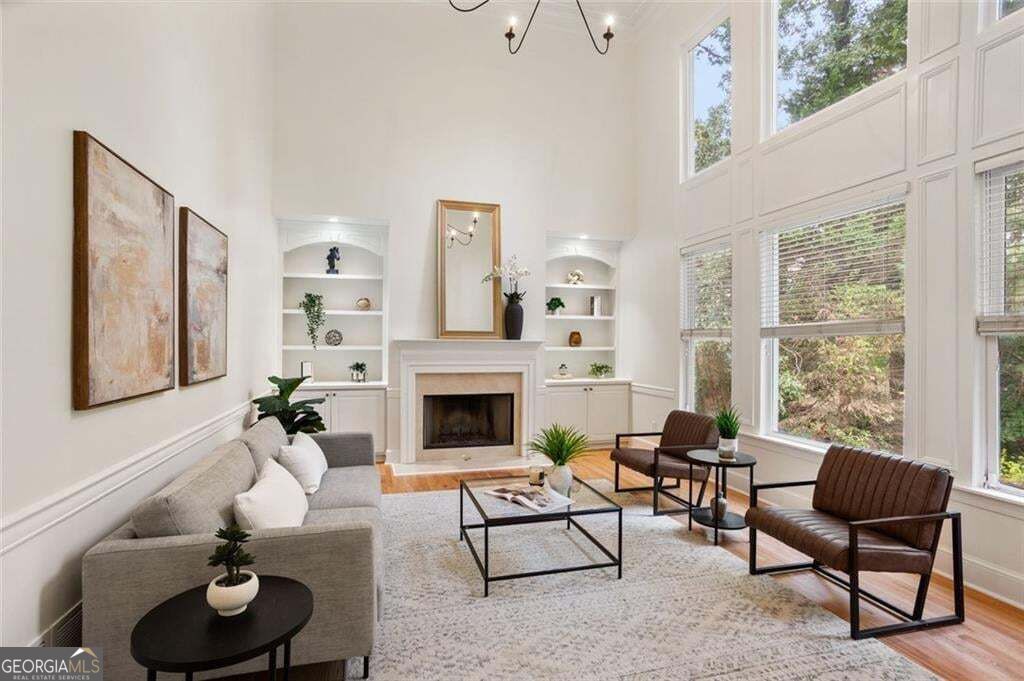 5202 Forest View TRL SE