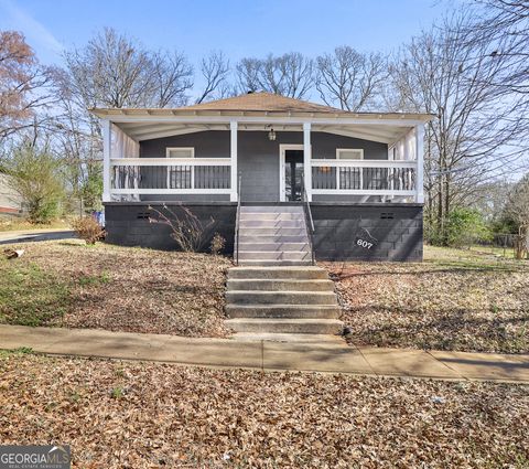 A home in Lagrange