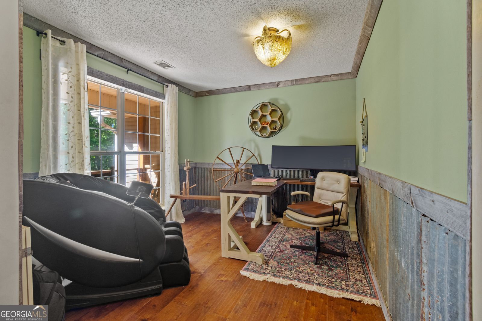 1227 Dry Hollow RD