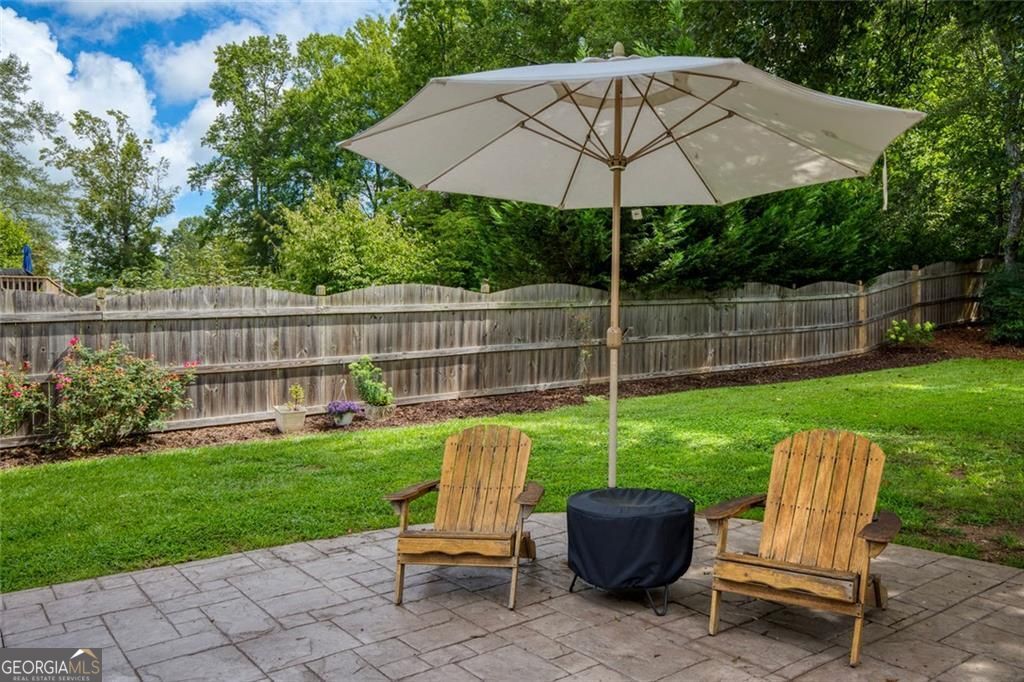 Smyrna, Georgia 30082, United States, 3 Bedrooms Bedrooms, ,3 BathroomsBathrooms,Residential,Pending,197440