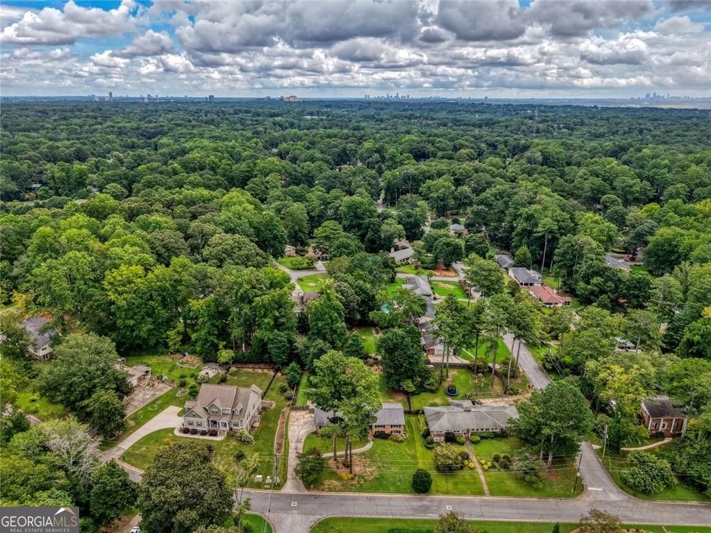 Smyrna, Georgia 30082, United States, 3 Bedrooms Bedrooms, ,3 BathroomsBathrooms,Residential,Pending,197440