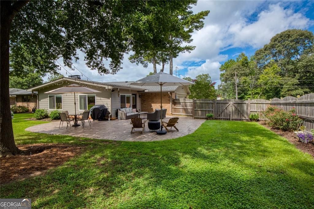 Smyrna, Georgia 30082, United States, 3 Bedrooms Bedrooms, ,3 BathroomsBathrooms,Residential,Pending,197440