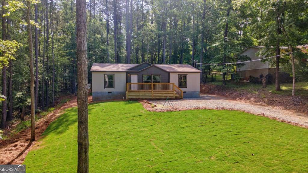 Photo of 128 Sunfish Trail, Eatonton, GA 31024 (MLS # 10809239)