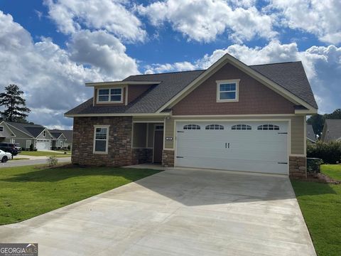 408 Village DR Dublin GA 31021