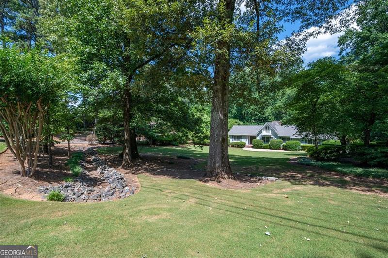 Sanders Field Estates - Land