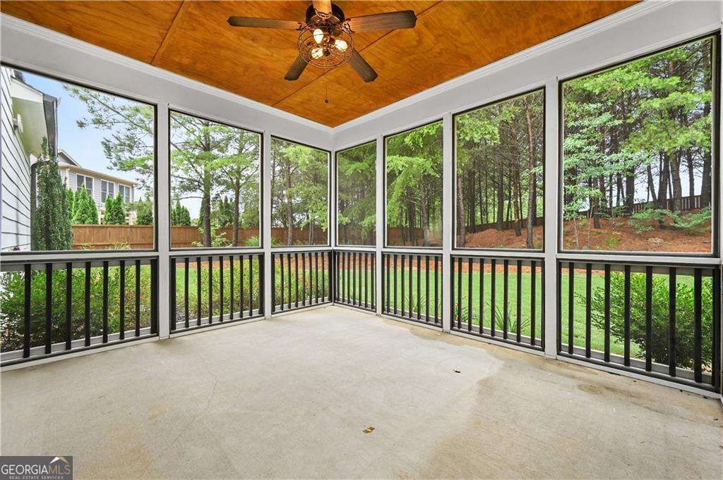 450 Parkbrook WAY