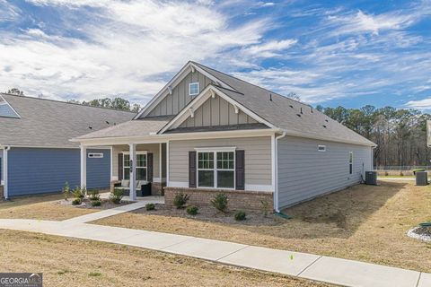 Single Family Residence in Villa Rica GA 208 N Dogwood St 31.jpg