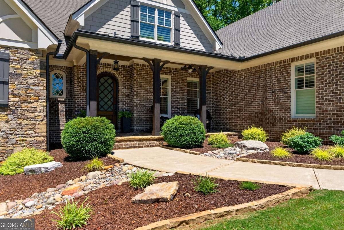 3955 Ineal DR