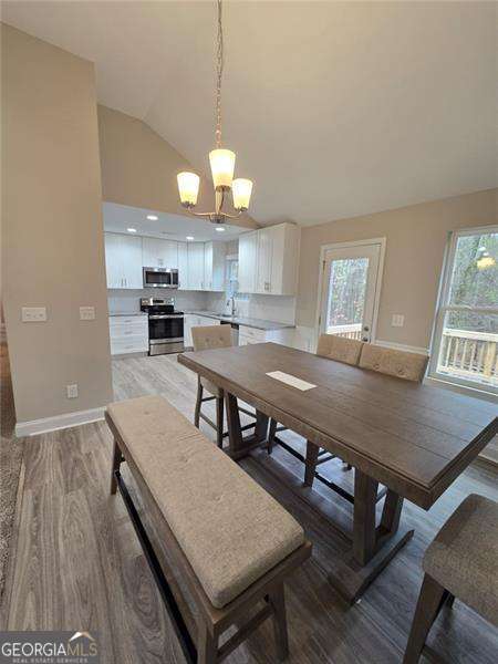 2197 Holders Siding RD