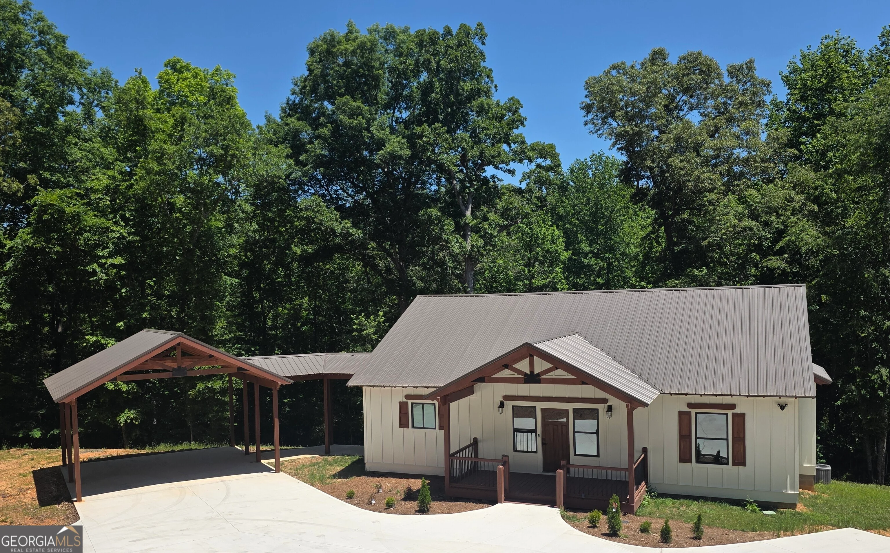 1217 Youngs Farm Road