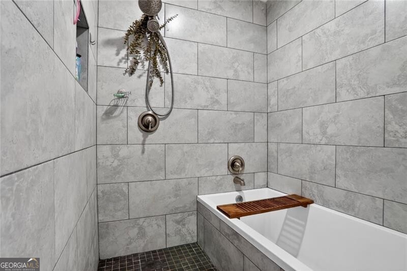 Northcrest Condominiums - Residential