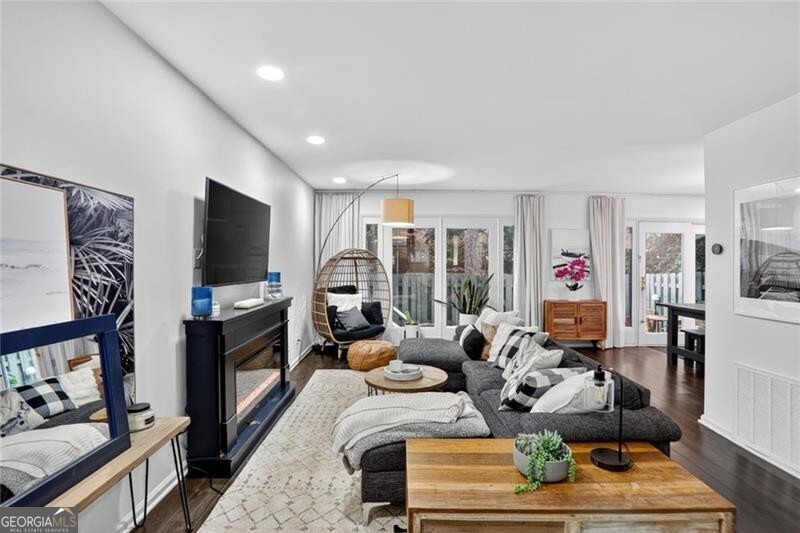 Northcrest Condominiums - Residential