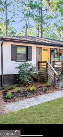 Photo of 2873 Gresham Road SE, Atlanta, GA 30316 (MLS # 10849895)