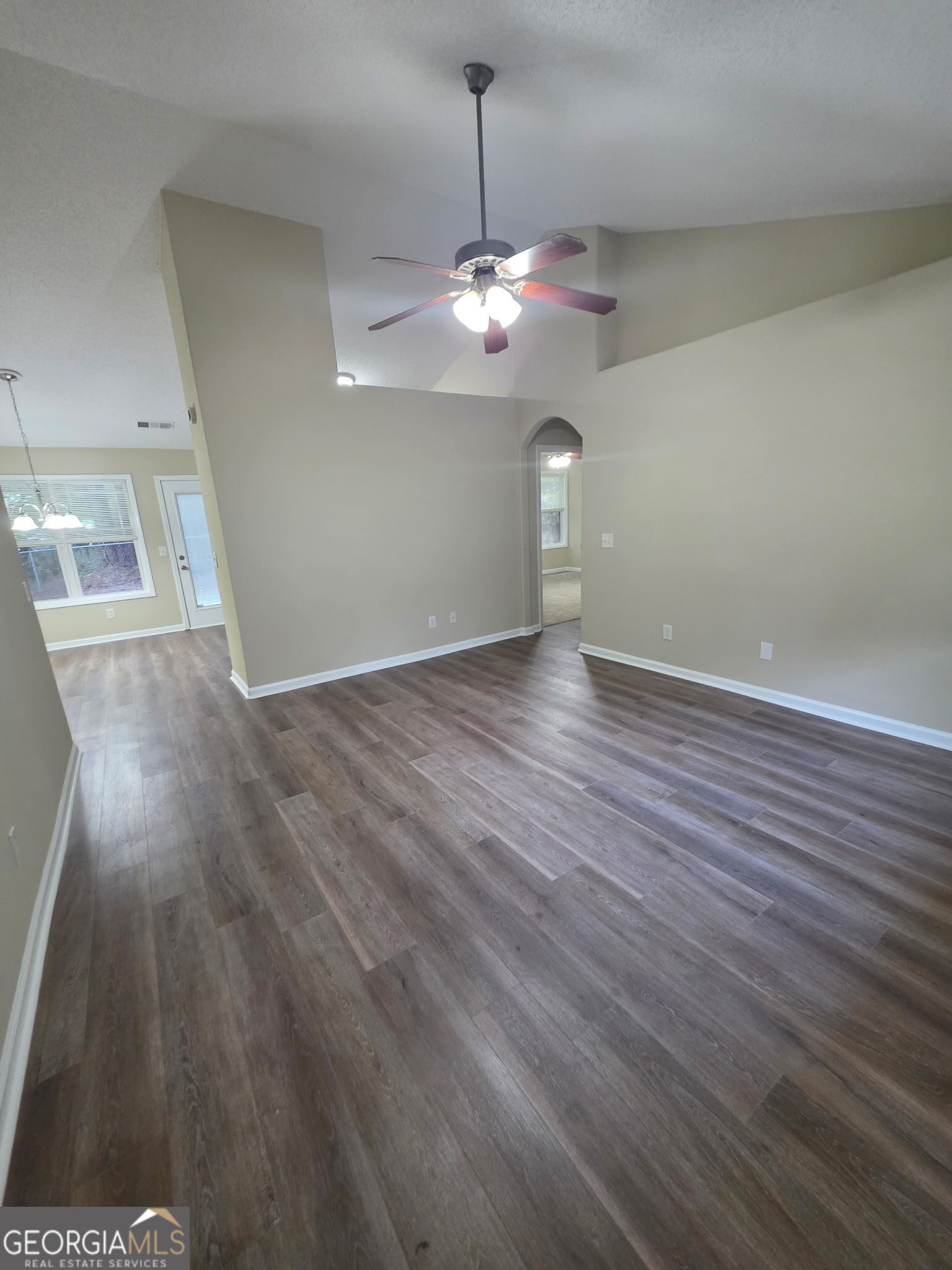 153 Glenfield DR